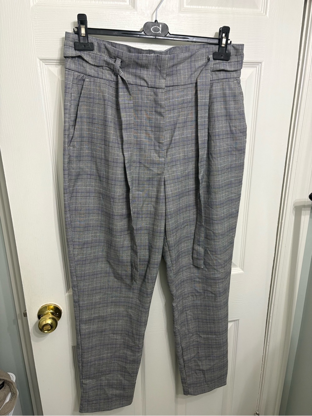 Dynamite Plaid High-Waist Trousers - Black & White